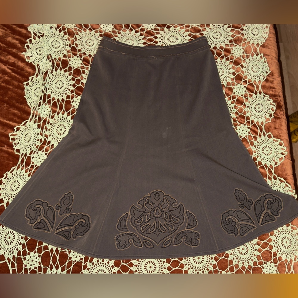Cabi Embroidered Midi Trumpet Skirt Green Brown Size 8